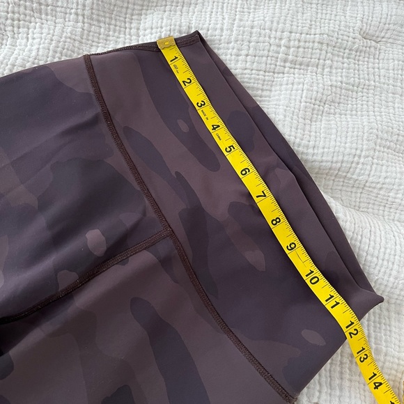 Alo Yoga High Waist Brown Camo Vapor Leggings Cocoa - Picture 11 of 12